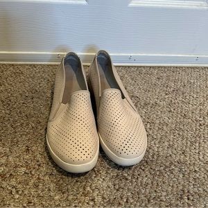 Dansko Size 41 Slide On Shoes with Memory Foam Insoles